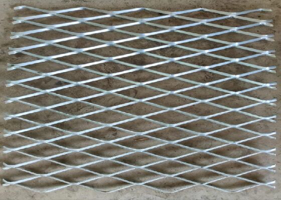 Expanded Metal Mesh Ideal for Architectural Facades and Safety Barriers