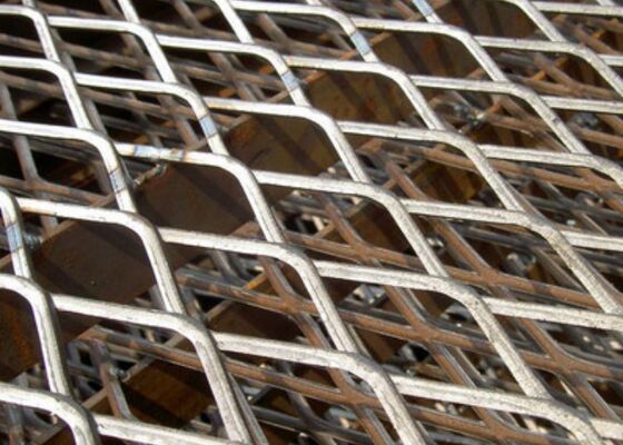 Expanded Metal Mesh for Safety Fencing and Industrial Applications