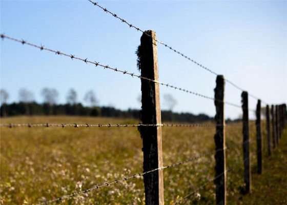 Durable  Pvc Coated Barbed Wire , Barbed Fencing Wire Bulk Weight OEM