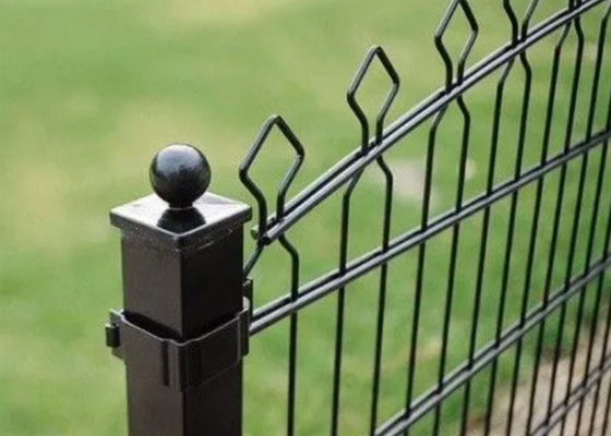 6x7ft Double Loop Wire Fence با پست برای امنیت 2.0*2.5m*4.0mm