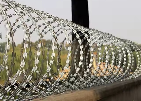 گالوانیزه شده با پوشش PVC