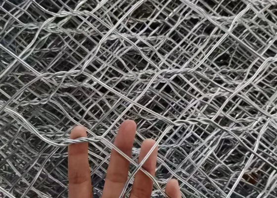 تشک گابيوني دو طرفه 4mx1mx1m با کشش بالا براي پروژه هاي دفاع ساحلي