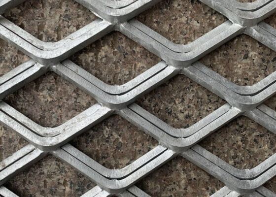 شبکه فلزی گسترش یافته برای حصار ایمنی و کاربردهای صنعتی